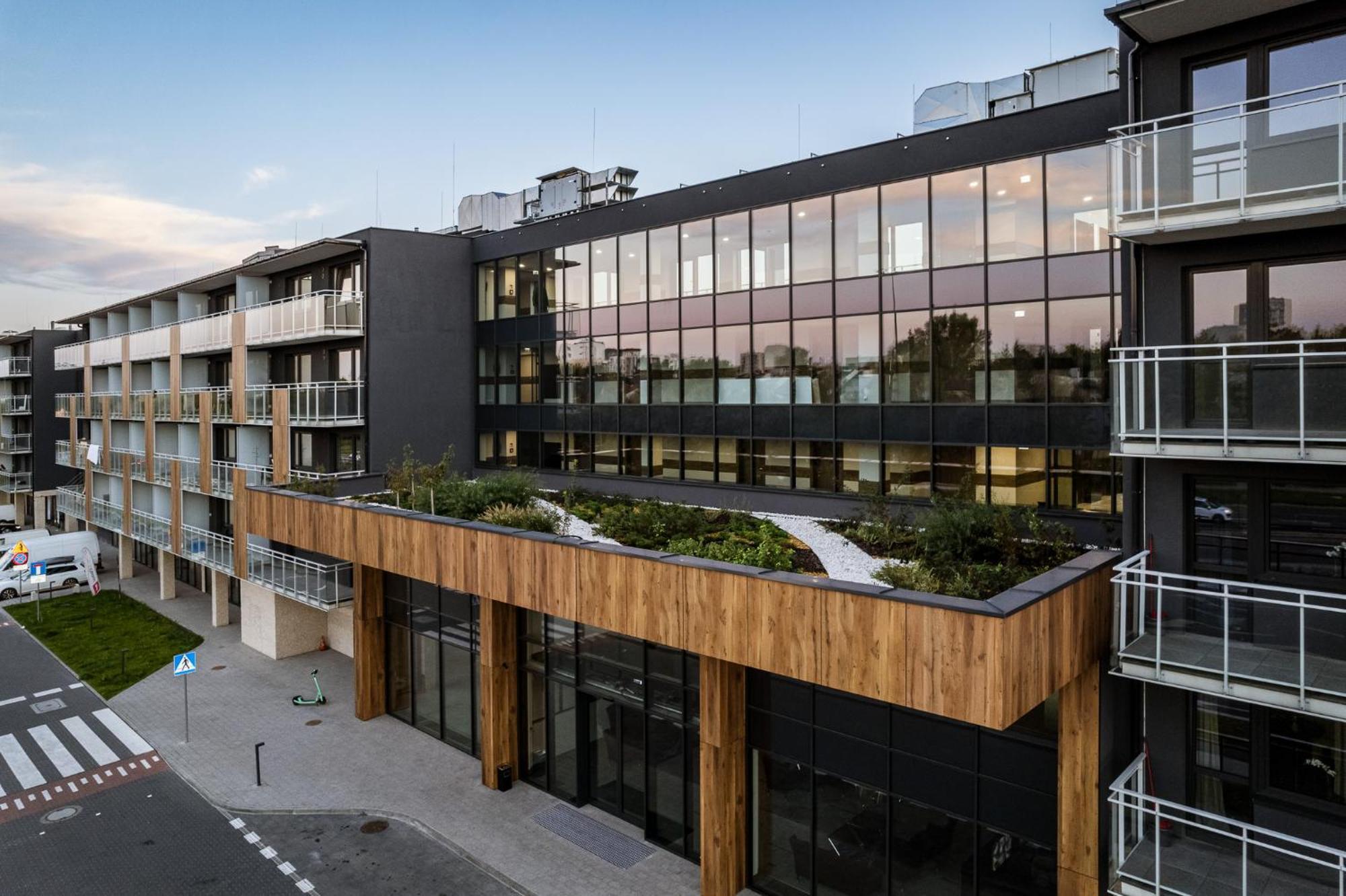 Pileckiego 59 Free Parking By Perfect * Warschau